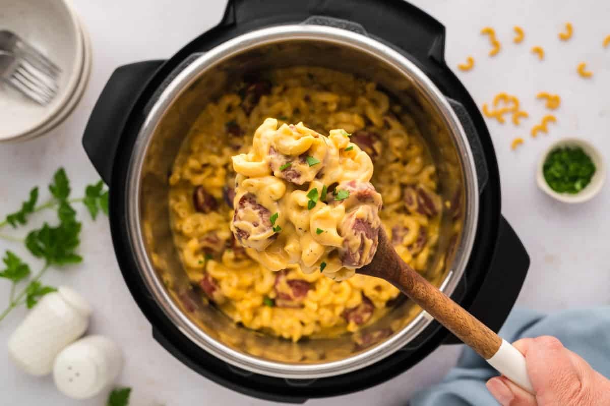 Instant Pot Mac and Cheese with Smoked Sausage